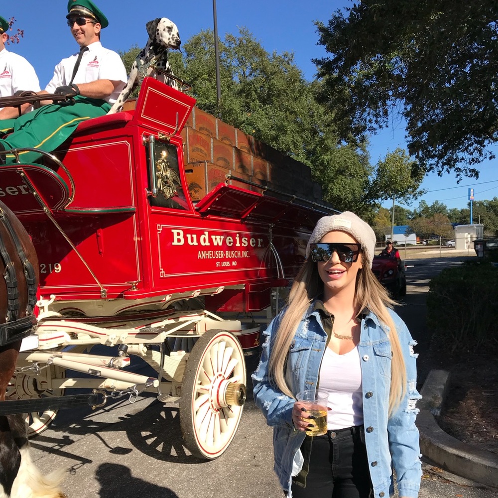 Meet your Posher, Carla